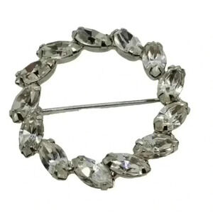 Vintage Rhinestone Brooch Faceted Leaves Wreath Circle Rhodium Plate Statement